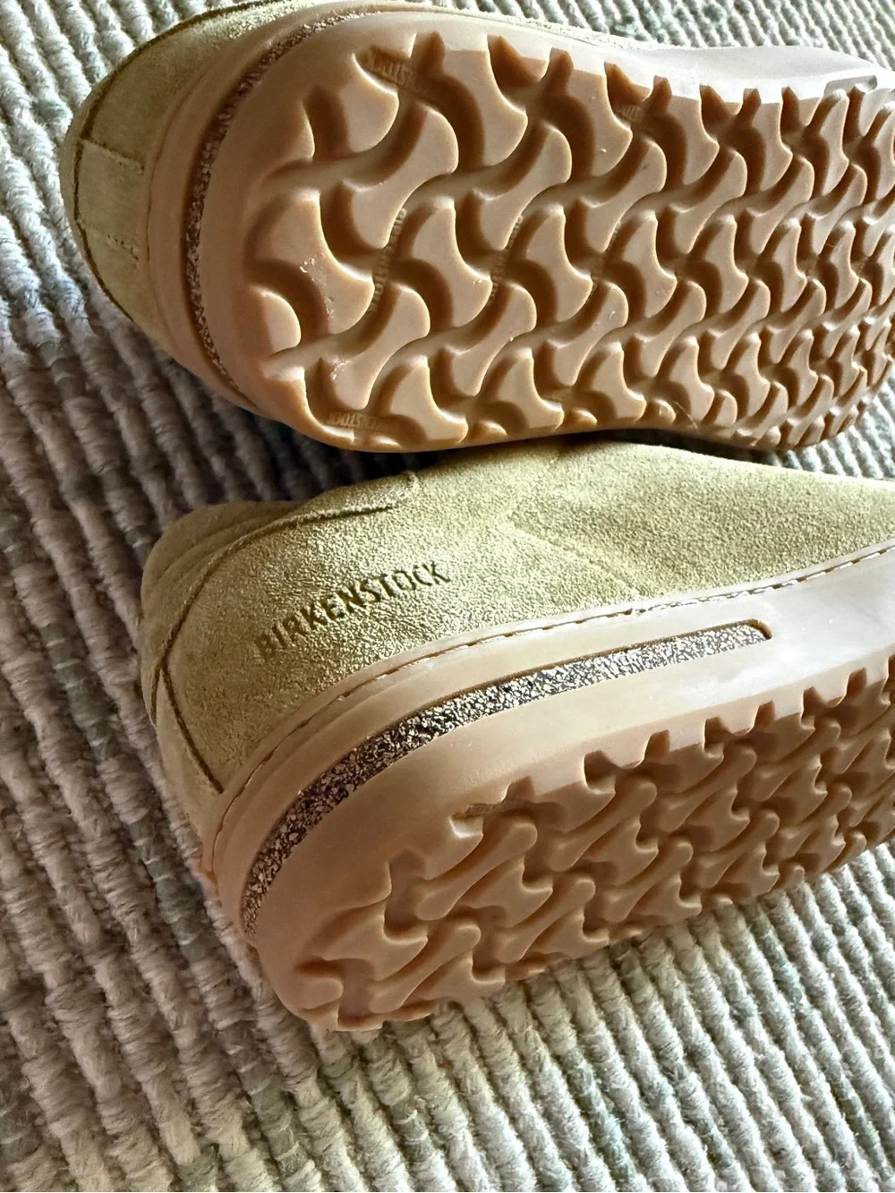 Birkenstocks Bend Low Leather Tennis Shoe (Size 40 9-9.5)